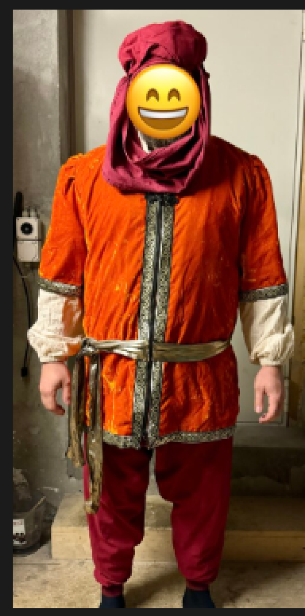 RUMsalabum Gewand zu verkaufen 